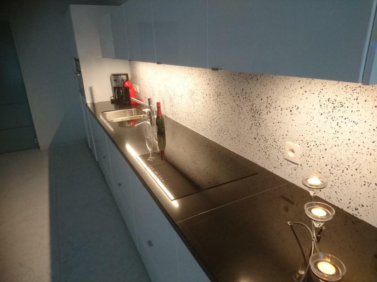 Huize Fimo Apartment นิวว์ปอร์ท ภายนอก รูปภาพ